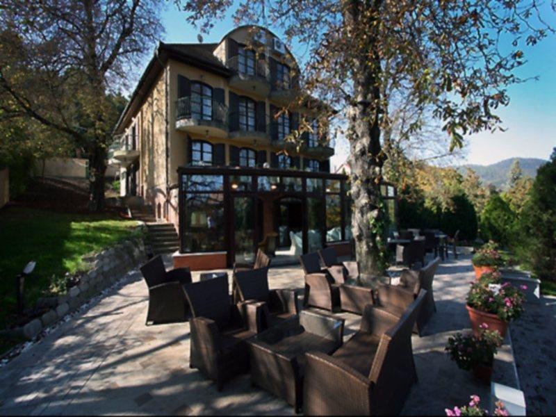 Hotel Bobbio Budapest Bagian luar foto
