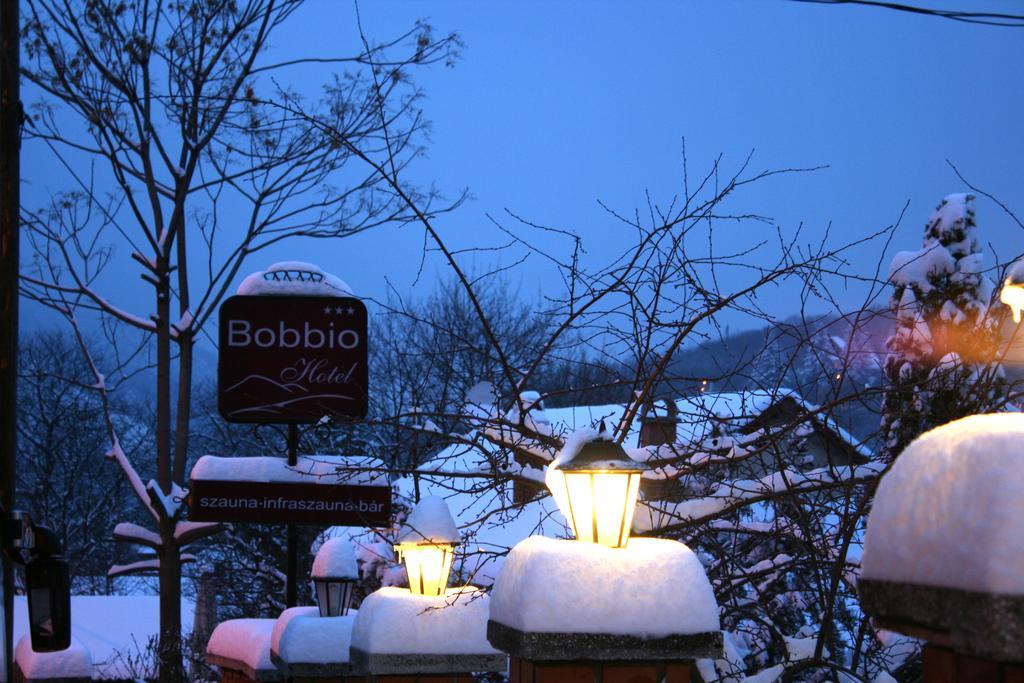 Hotel Bobbio Budapest Bagian luar foto